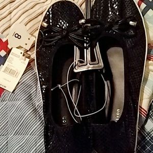 Brand new womens black flats size 8